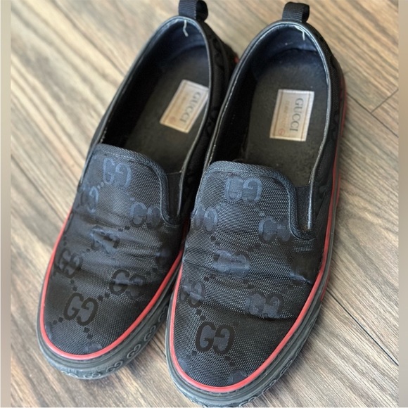 Man’s Gucci - Picture 2 of 11